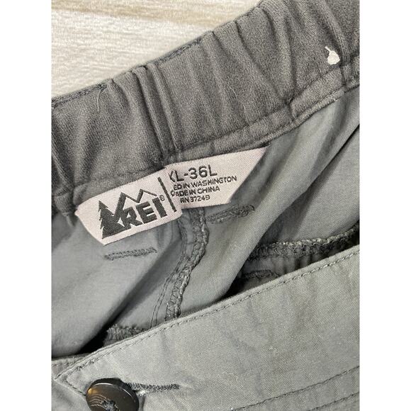 REI Co-op Convertible Pants Men's Size XL x 36L Gray Zip Off Leg Hiking Fishing - Picture 10 of 11